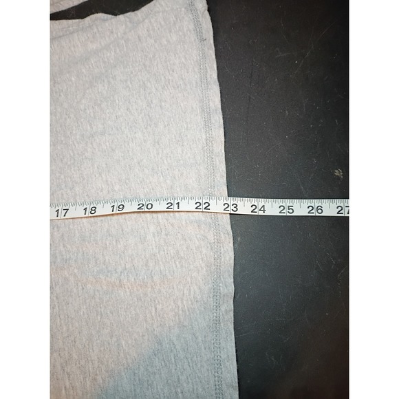 Aeropostale T Shirt Long Sleeve Small Spellout Patch Graphic Gray Y2K Men Women - Picture 7 of 7